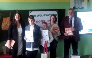 Zwyciężcy z opiekunami