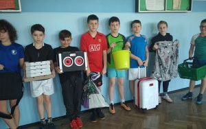  I miejsce IVc (pudełka z pizzy) - Szymon Czaja,  III miejsce  VIc (głośnik) - Bartosz Garbacz
